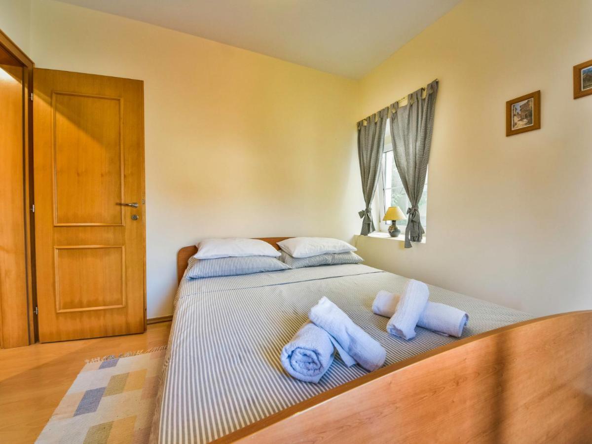 Holiday Home Mali Dvori By Interhome Diklo Exterior foto